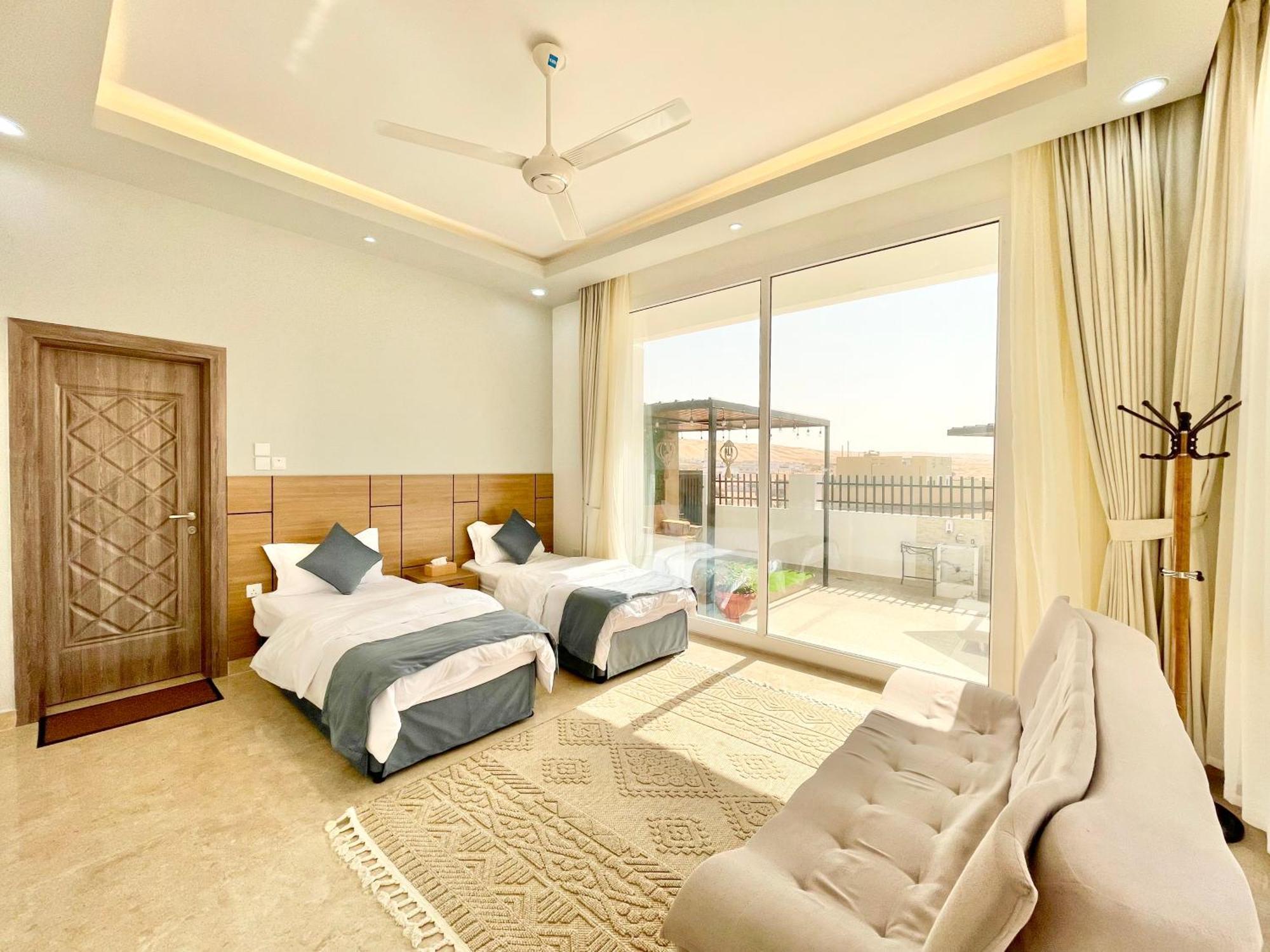 R61 Sunset Chalet Badīyah Dış mekan fotoğraf