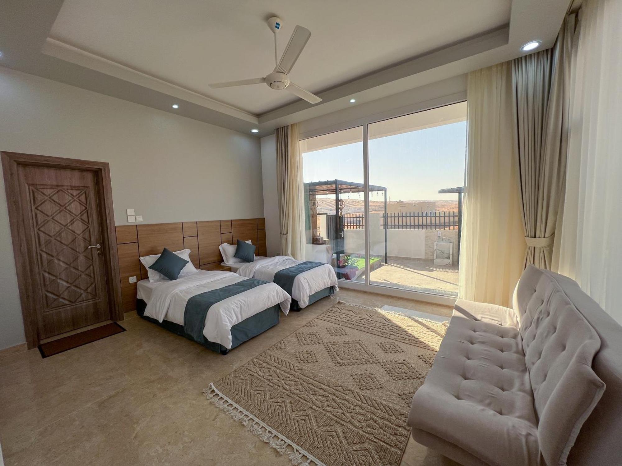R61 Sunset Chalet Badīyah Dış mekan fotoğraf